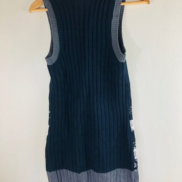 Red Berry Sleeveless Sweater Mini-Dress Argyle Pattern (S) - Picture 3 of 8